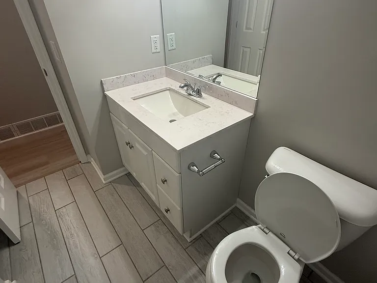14006 Jennifer Rd — Photo 12