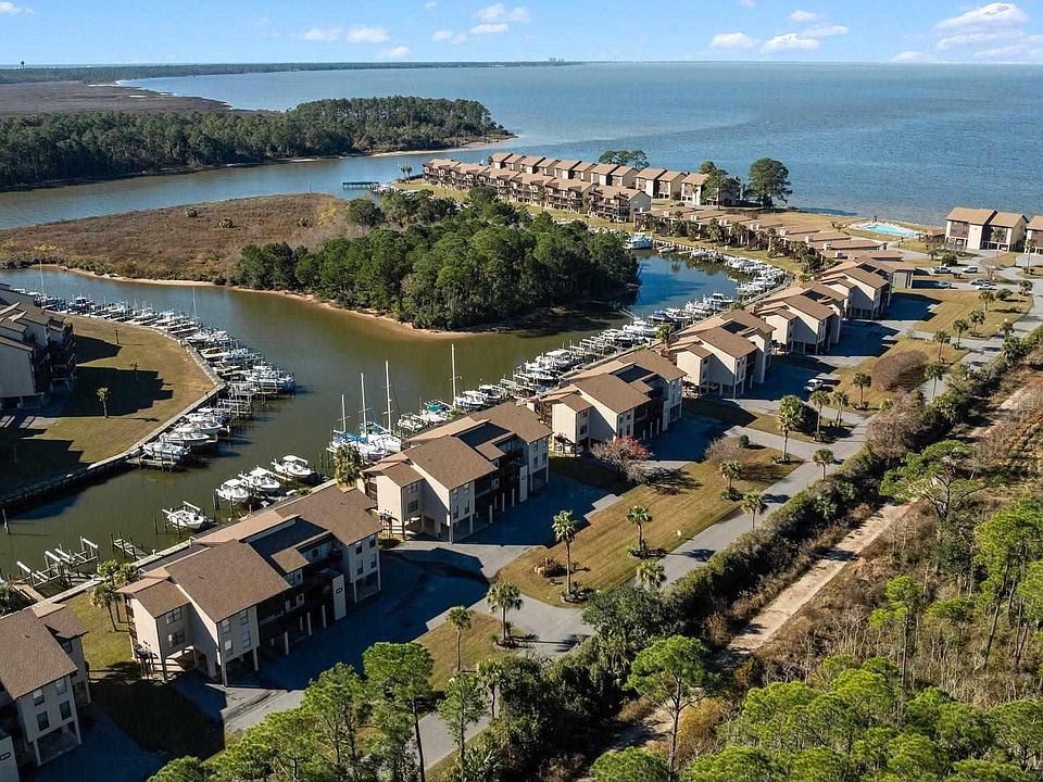 1st image of 4068 Spinnaker Dr Unit 202