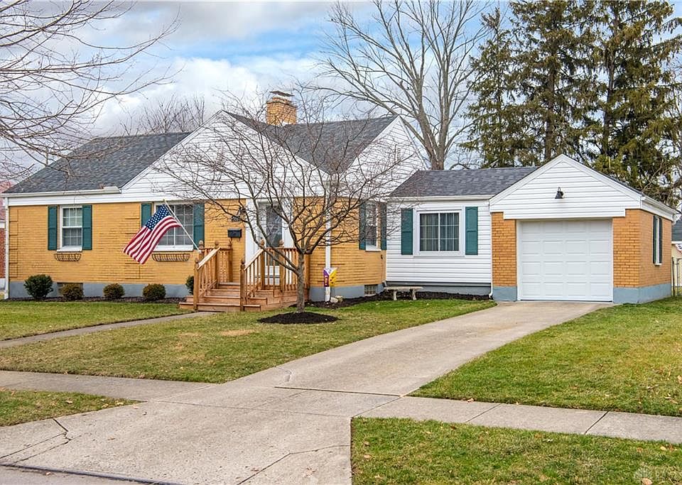 1st image of 305 Earnshaw Dr