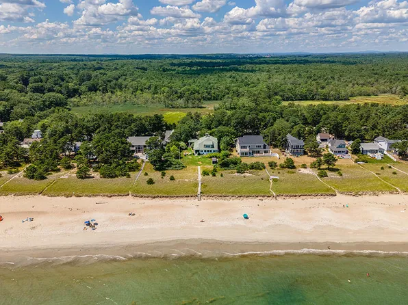 367 Seaside Avenue, Saco, ME 04072