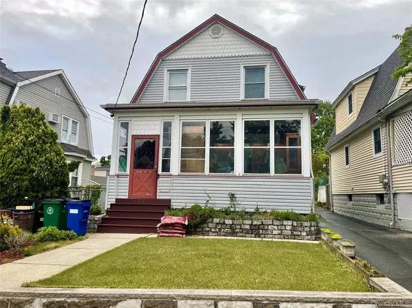 141 Fisher Avenue, Staten Island, NY 10307