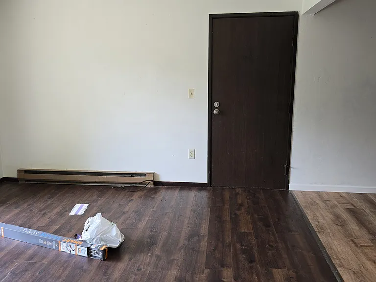 1744 S 116th St #3 — Photo 2