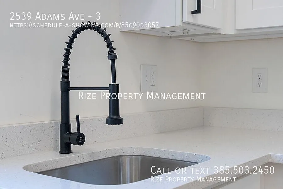 Classic 1882 Property with Modern Comforts — Photo 3