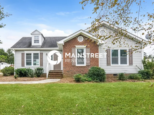 35 Winchester Ave, Coats, NC 27521