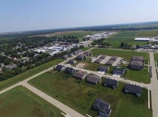 150/200 Aspen Ln, Hills, IA 52235