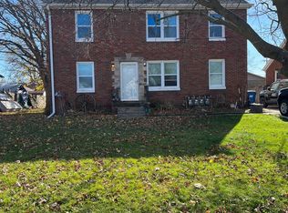 404 9th Ave #2, Silvis, IL 61282