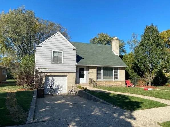 1016 Arthur St, Park Ridge, IL 60068
