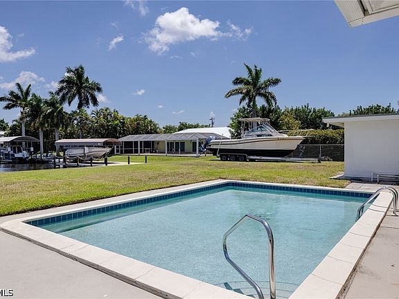 3rd image of 5259 Willow Ct