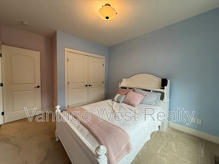 1588 Marina Way — Photo 28