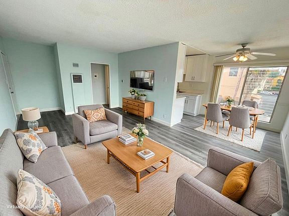 2nd image of 213 N Alexandria Ave APT 5