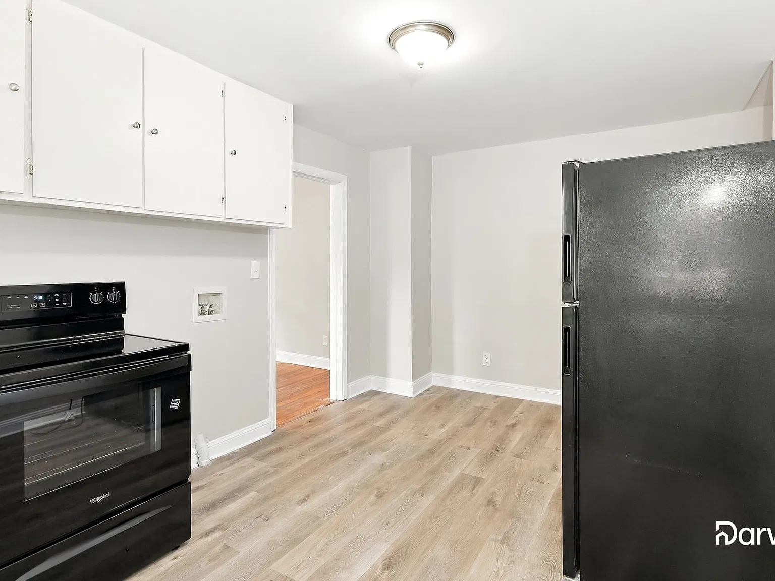 2 bed, 1.0 bath, 816 sqft, $1,400 — Photo 3