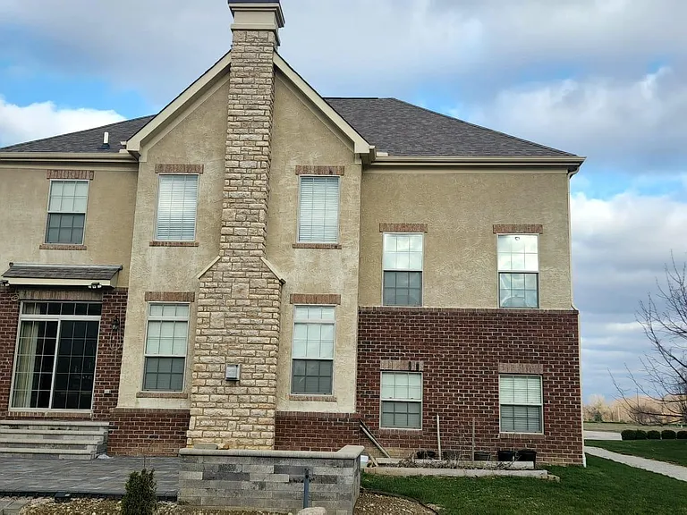 8043 Oak Meadow Dr — Photo 6