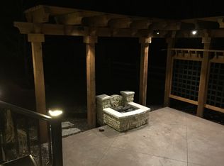 4105 Meadow Green Dr, Sylvania, OH 43560