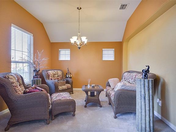 4th image of 1224 Realoaks Dr
