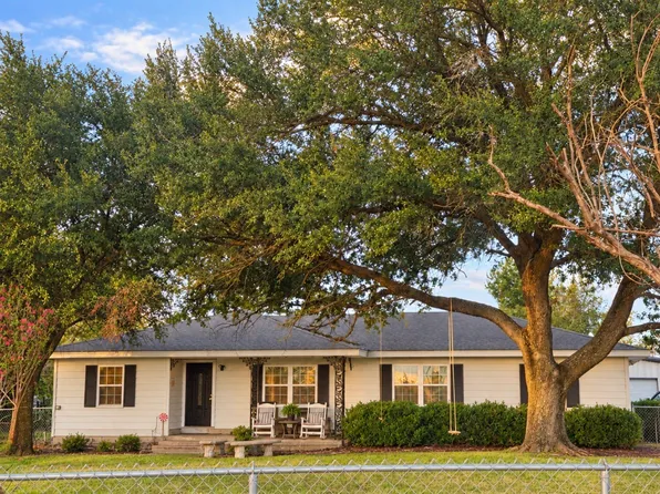 1818 State Highway 171, Hubbard, TX 76648