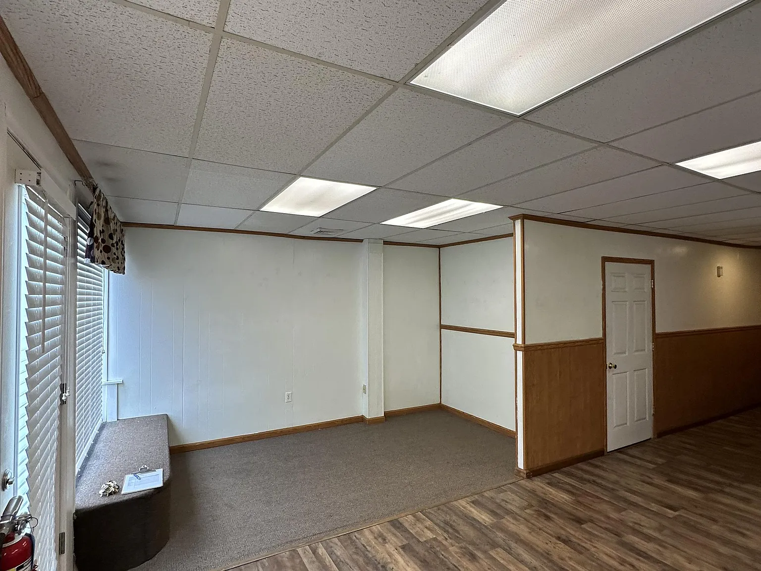 16 E Main St - Comm 2 — Photo 3