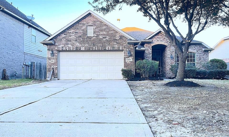 1st image of 20188 Southwood Oaks Dr