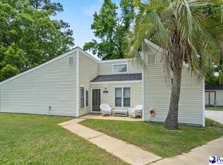 467 Chippenham Ln, Florence, SC 29501