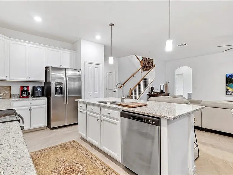 2516 Kona Way — Photo 4