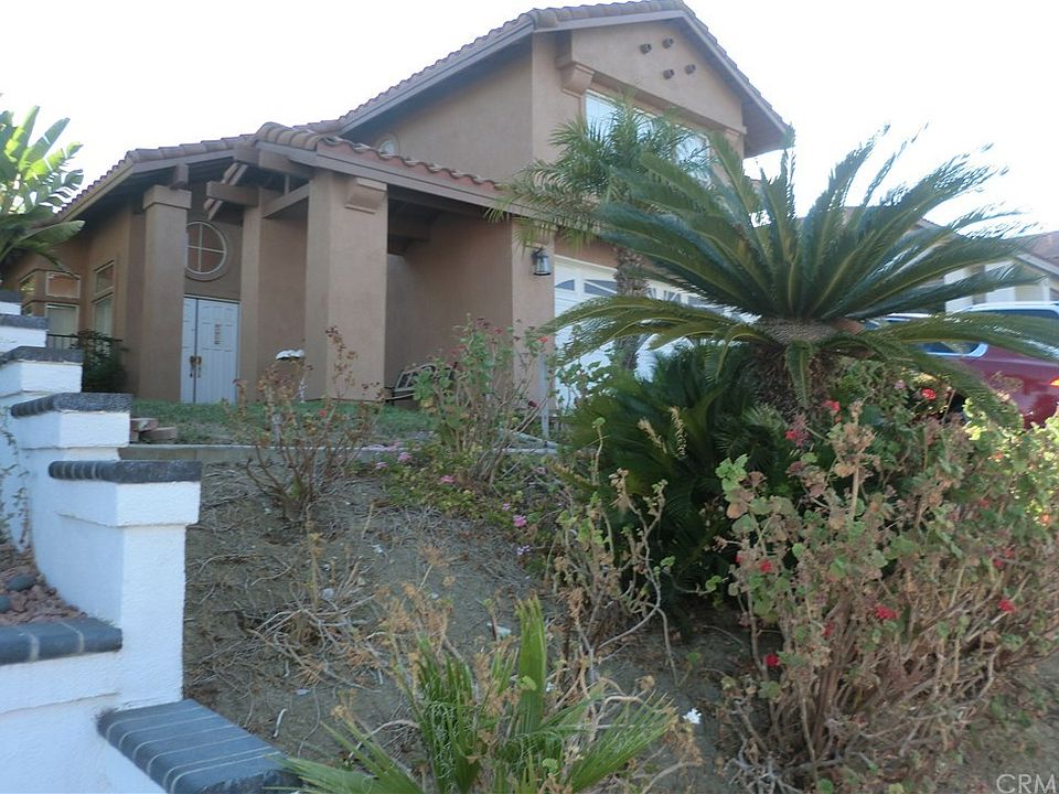 1st image of 2271 Avenida Las Ramblas