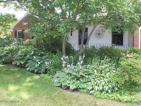 5th image of 1756 Millbrook St SE