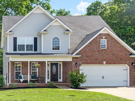 2nd image of 1325 Southwood Ct