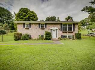 5828 Cochise Trl, Kingsport, TN 37664