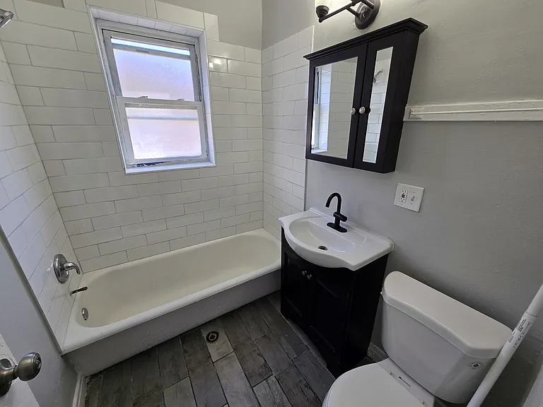 4753 N Monticello Ave #3A — Photo 6