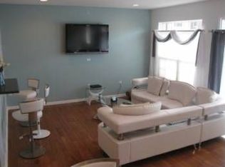 4 Tellicherry Ct, Jersey City, NJ 07305