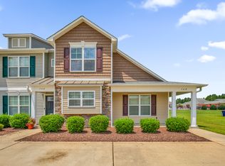 160 Collinwood Dr, Raeford, NC 28376
