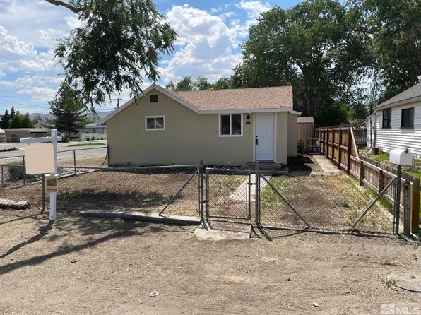 113 S Center St #A & B, Yerington, NV 89447