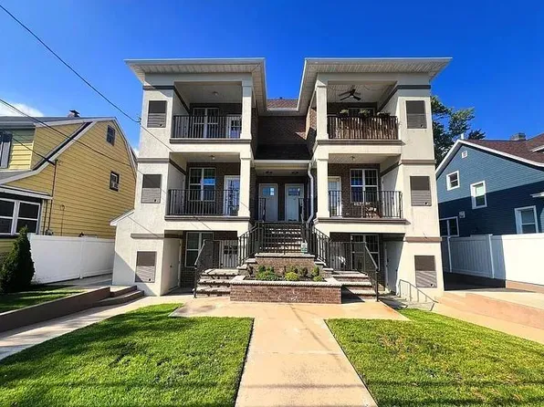 1131 Forest Ave, Staten Island, NY 10310