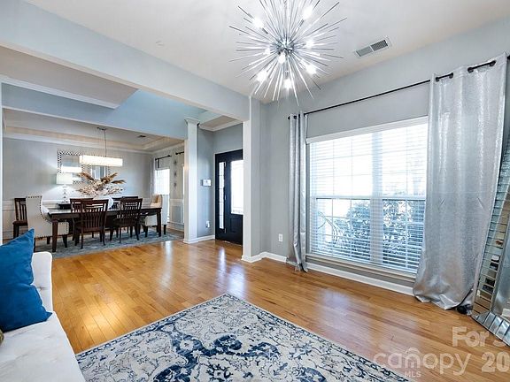 4th image of 8931 Happiness Rd