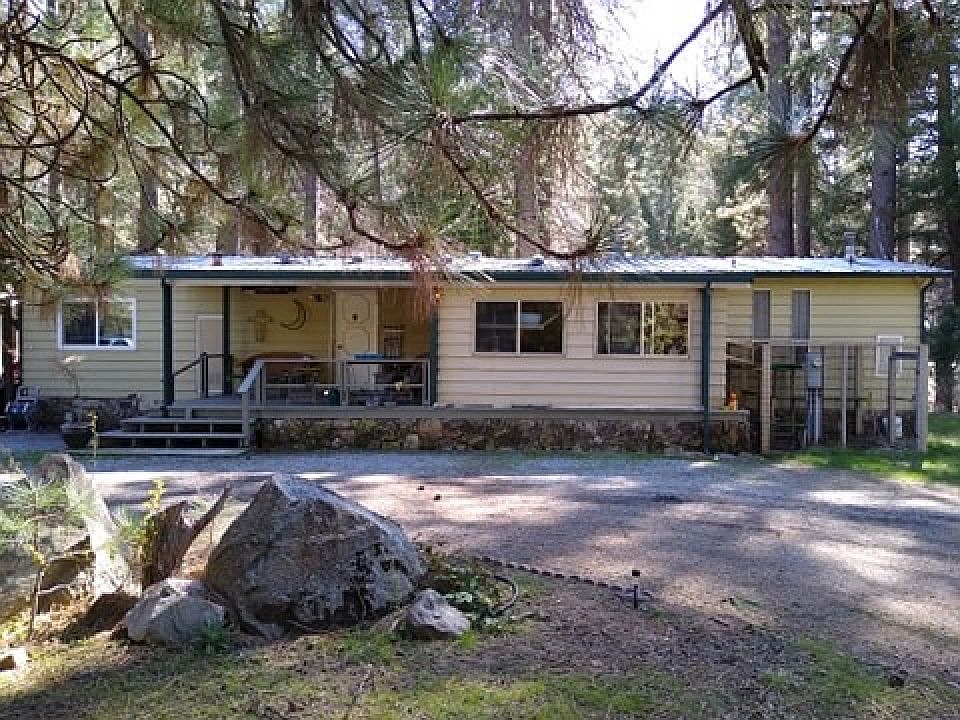 house view from the driveway