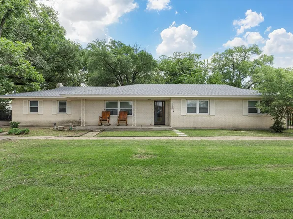 631 N Robinson Dr, Robinson, TX 76706