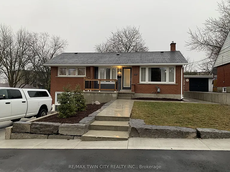 19 Hamel Ave — Photo 1