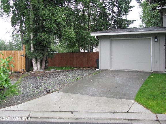 3rd image of 11301 Bridger Cir