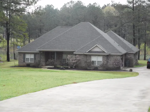 220 Hunters Cv, Mathews, AL 36052