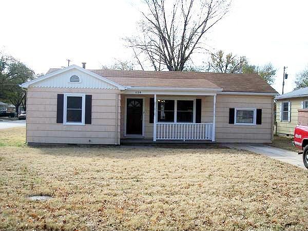 Front of House Completely Remodeled in 2007