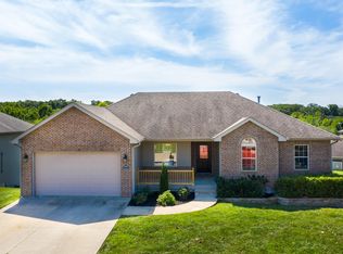 4902 Bullhead Ln, Columbia, MO 65202