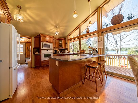 4th image of 2674 Smith Rd