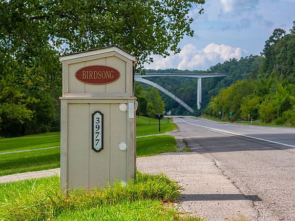 2nd image of 3977 New Hwy #96-W