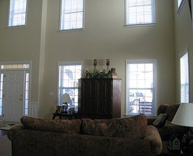 Living Room & Main Entry