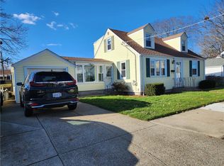 19 Jones Ave, Pawtucket, RI 02861