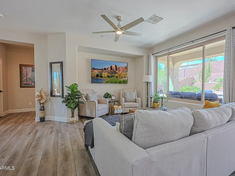 2462 W Turtle Hill Dr — Photo 9