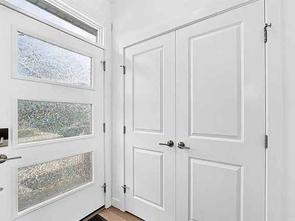 2nd image of 125 S Herron Mews NE