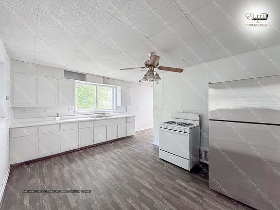 5th image of 1120 Emily St