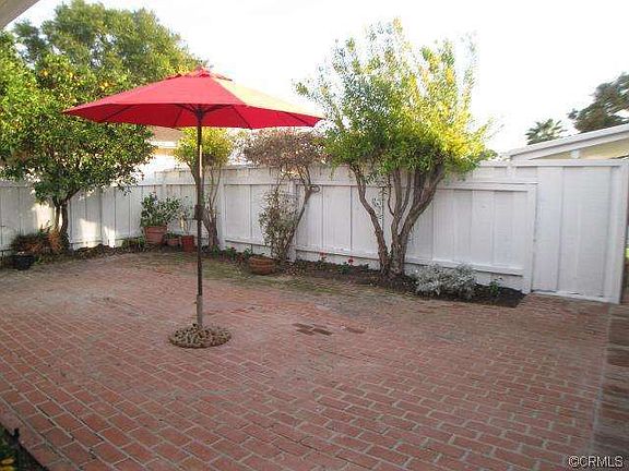 3rd image of 290 Princeton Dr