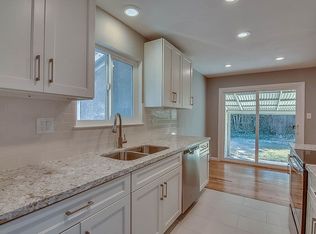 836 E Mayfair Ave, Stockton, CA 95207