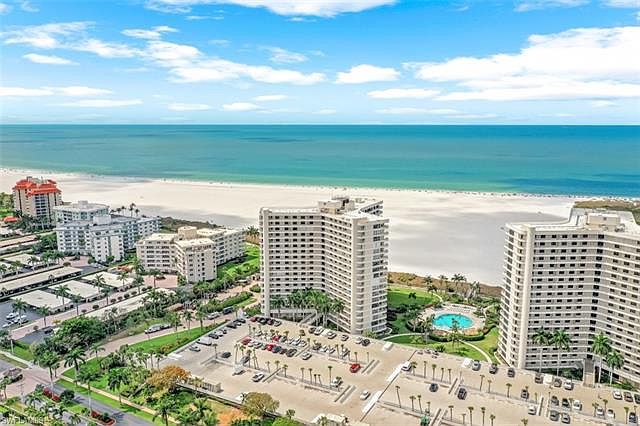 1st image of 260 Seaview Ct APT 302